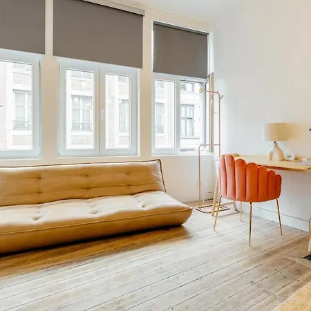 Le En Feronstree Apartment