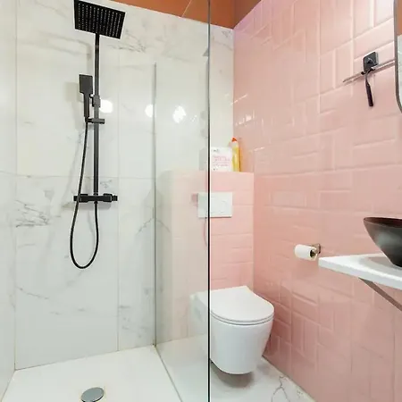 Le En Feronstree Appartement